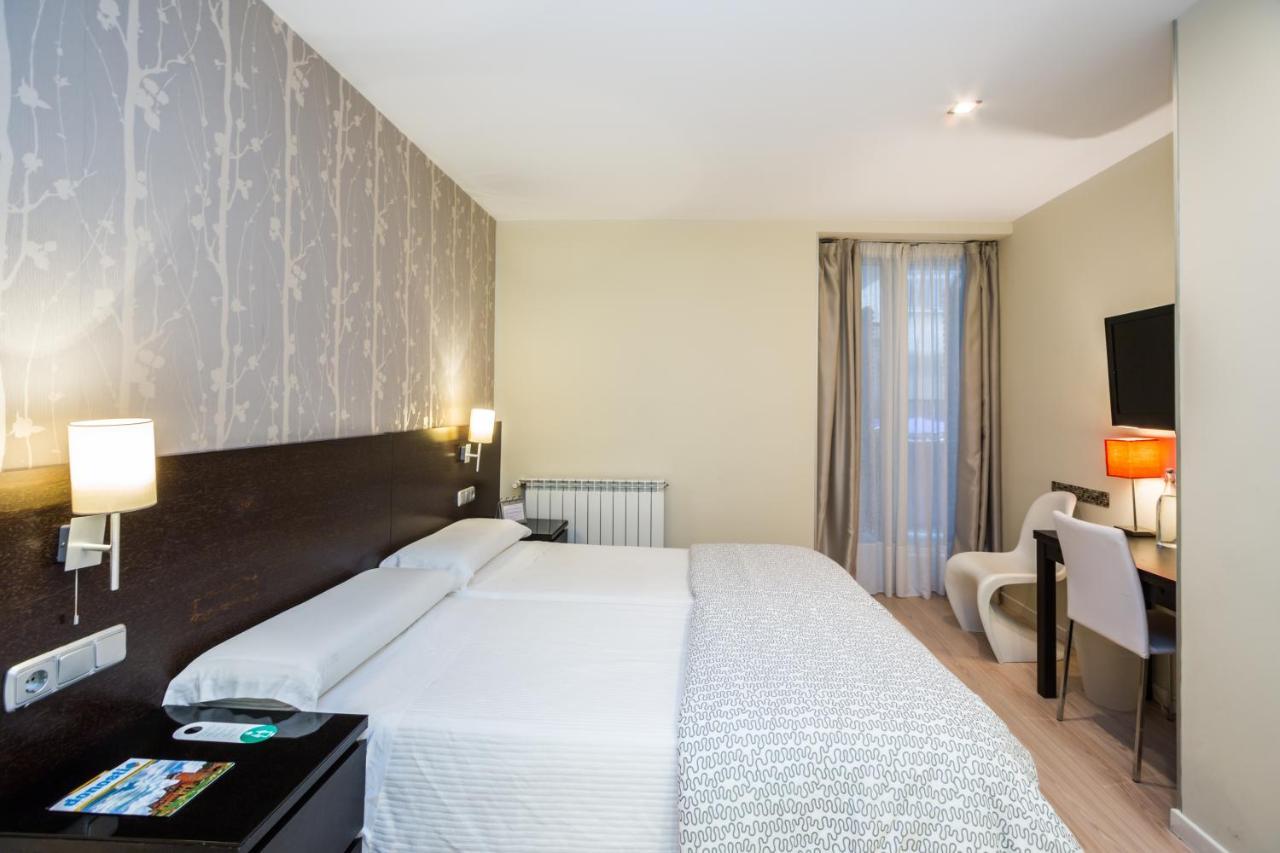 Pension Altair San Sebastian Bagian luar foto