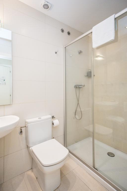 Pension Altair San Sebastian Ruang foto